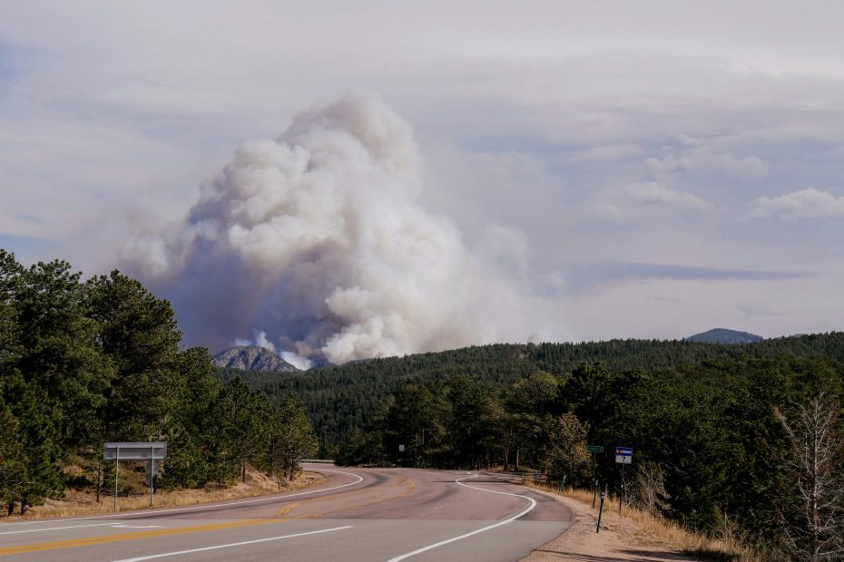 Fire burning in Boulder County - photo by Malachi Brooks via Unsplash