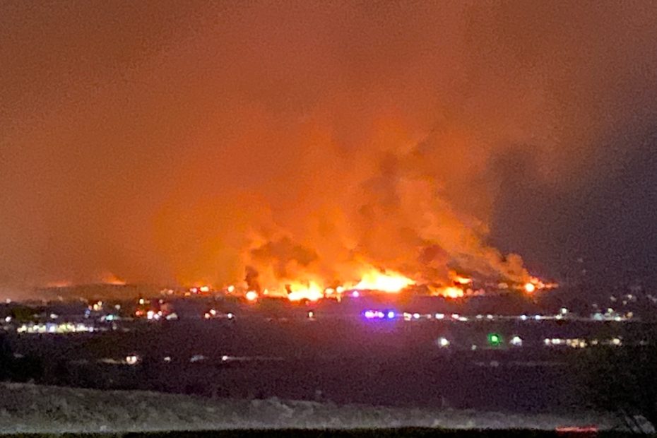 Marshall Fire from Broomfield CO 6 pm MST 12/30/2021 Credit: NOAA/NWS Boulder